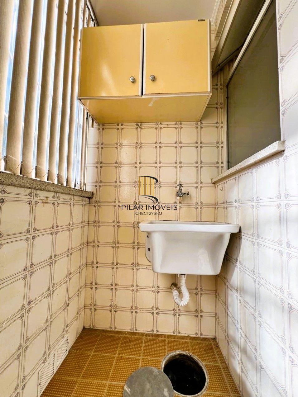 Apartamento 2 dormitórios no Menino Deus