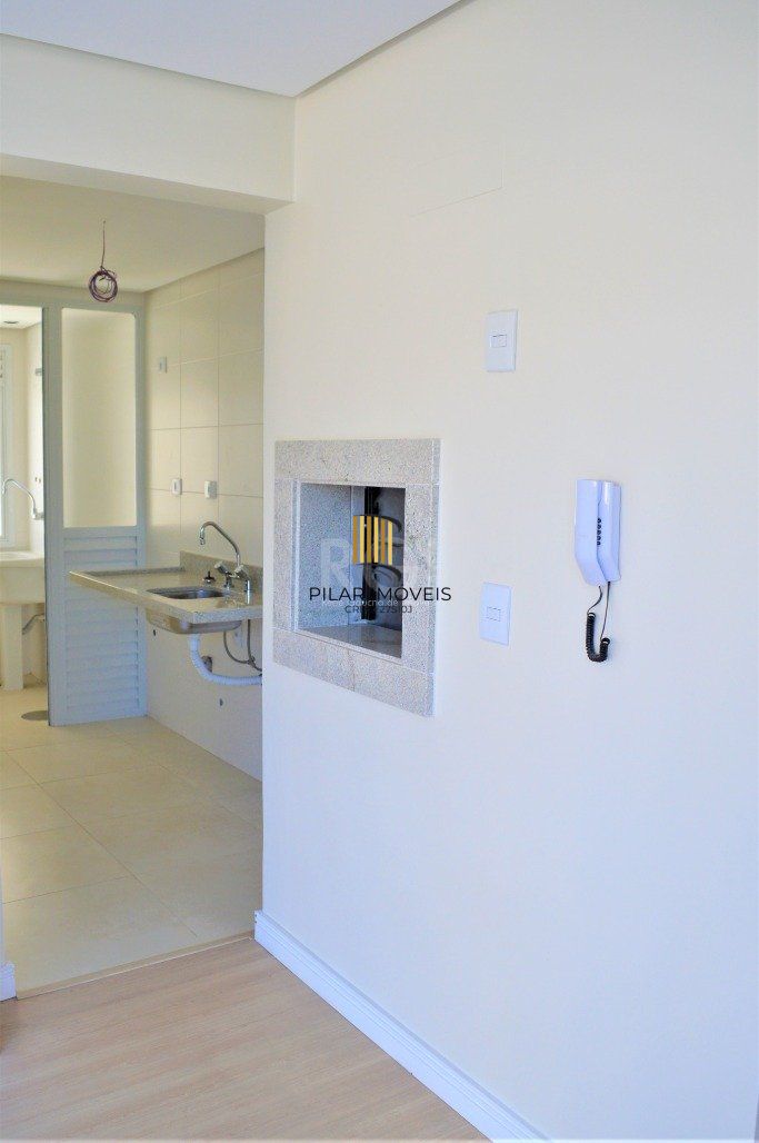 Excelente apartamento 2 dormitórios com garden e duas vagas no Bom Fim