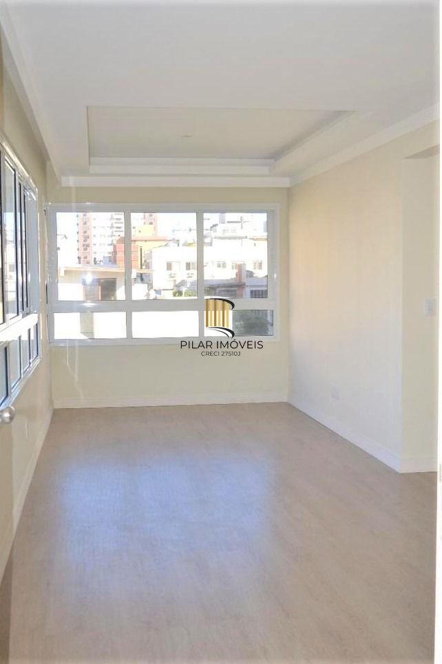 Apartamento 2 dormitórios com 1 suíte e box duplo de garagem no bairro Auxiliadora .