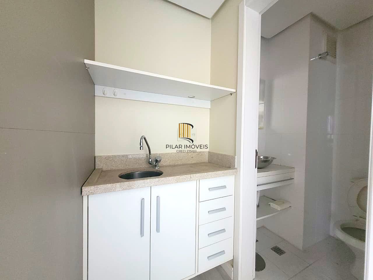 Ótima sala comercial com 1 vaga próximo a OAB