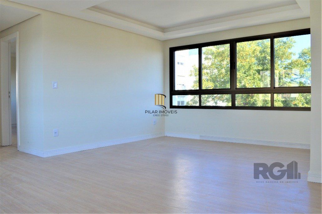Lindo apartamento 2 dormitórios com 2 suítes, lavabo, vaga de garagem, amplo living 2 ambientes e cozinha com churrasqueira.