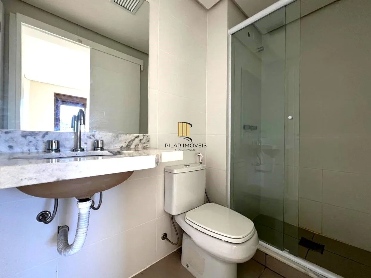 Apartamento 1 dormitório com vaga no Mont´t Serrat