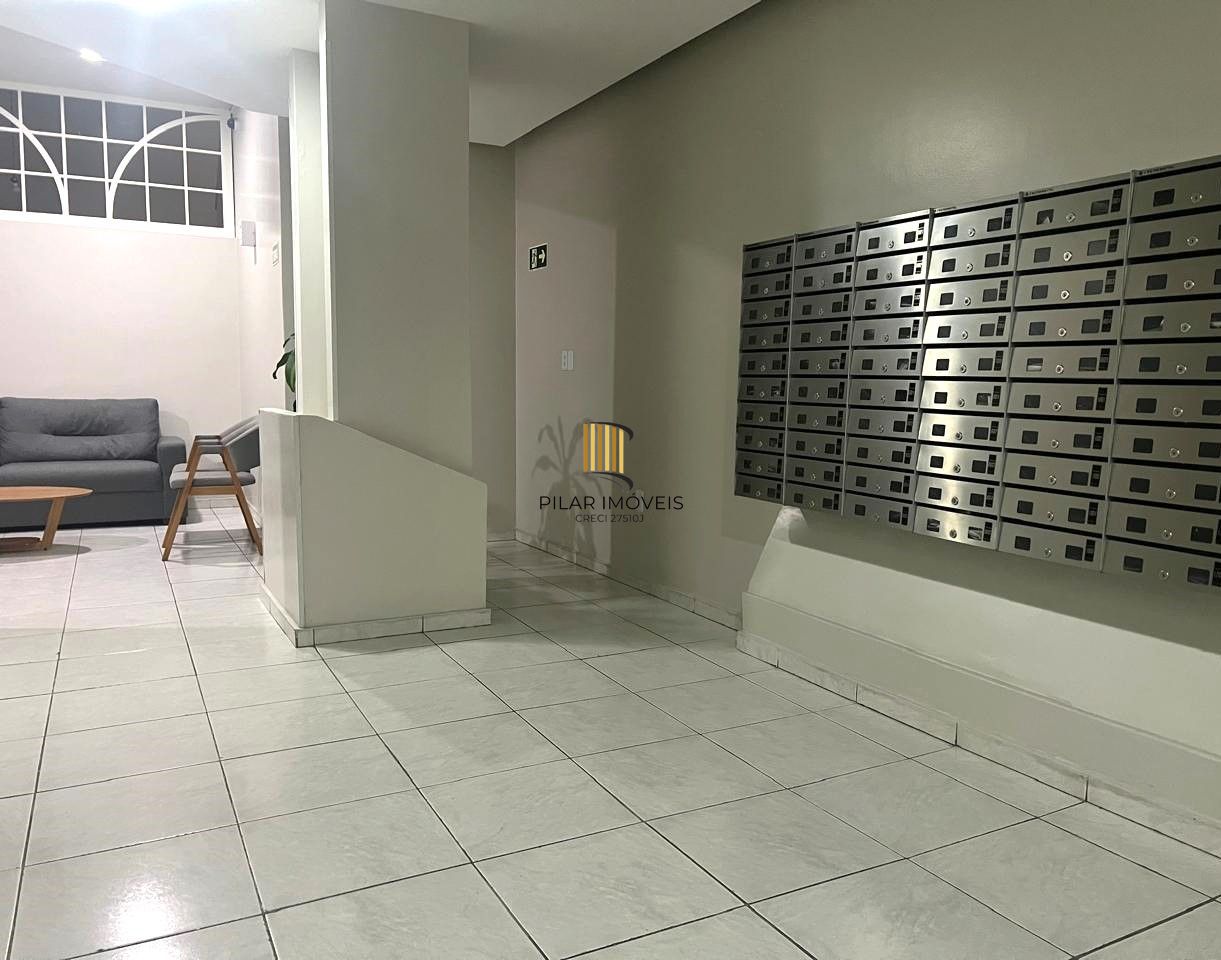 APARTAMENTO 2 DORMITÓRIOS COM VISTA DESLUMBRANTE NO CENTRO DA CIDADE.