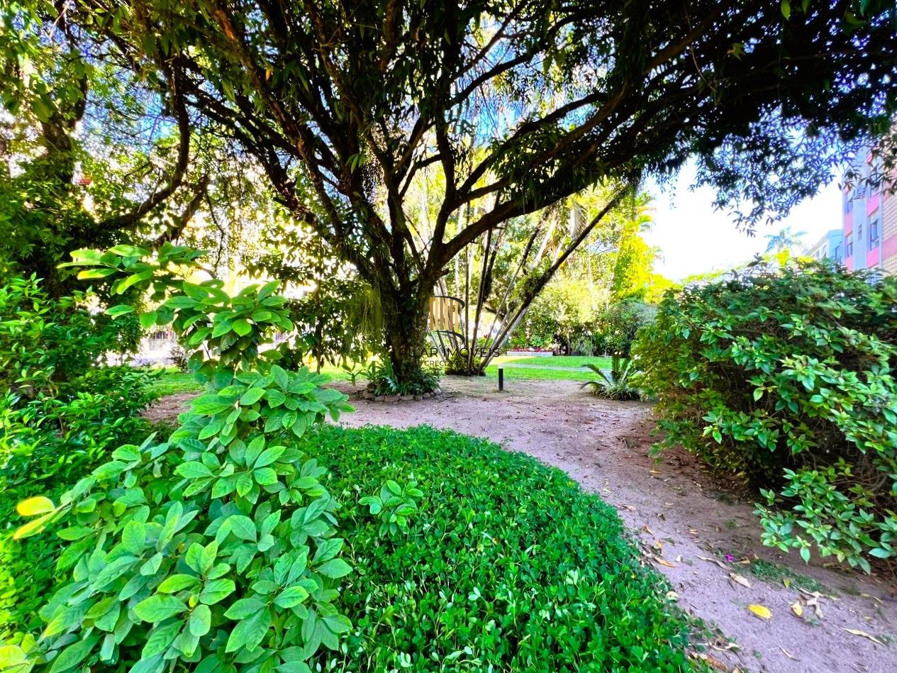 Apartamento 2 dormitórios no Menino Deus