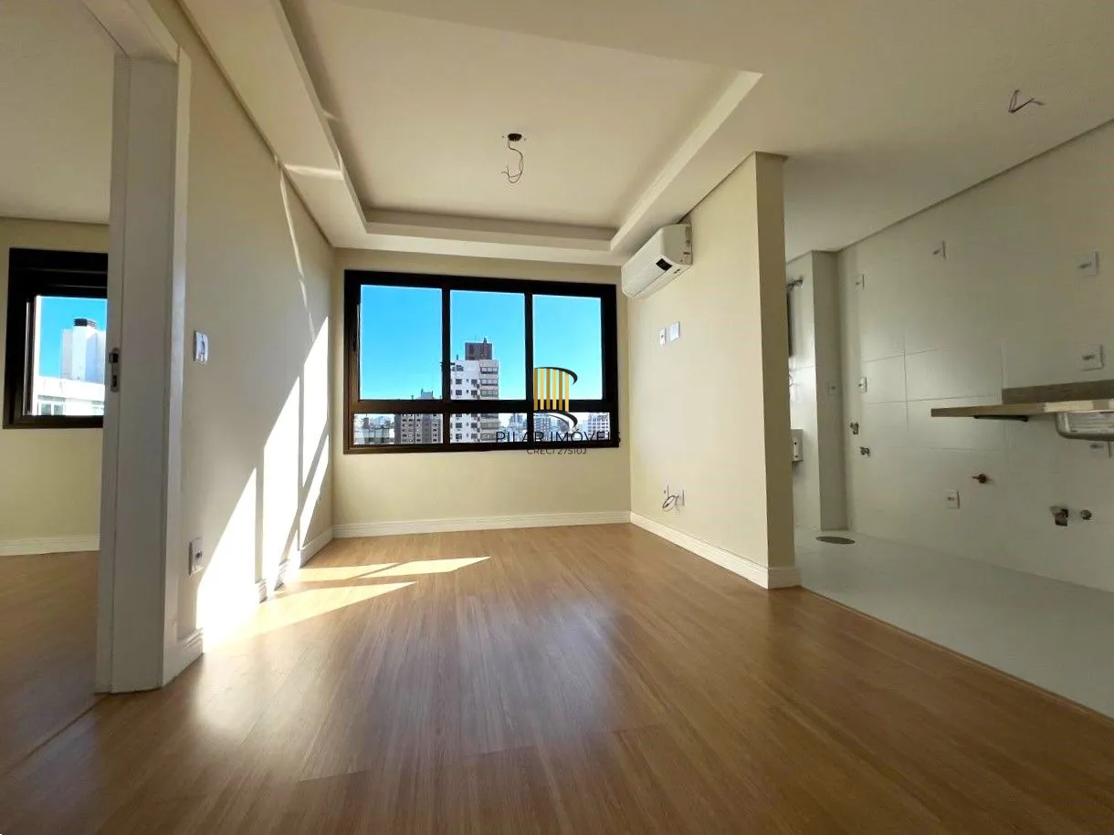 Apartamento 1 dormitório com vaga no Mont´t Serrat