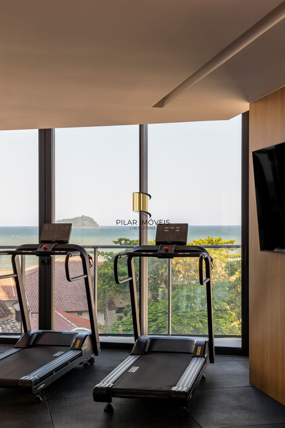 APARTAMENTO DE LUXO NO BLUE WAVES RESIDENCES EM PIÇARRA- SC COM VISTA PARA O MAR - ALTO PADRÃO