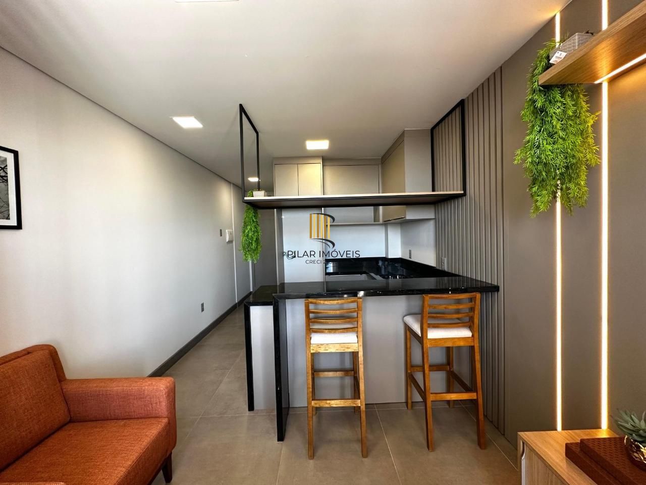 Excelente Studio mobiliado com vaga coberta no Living Resort House