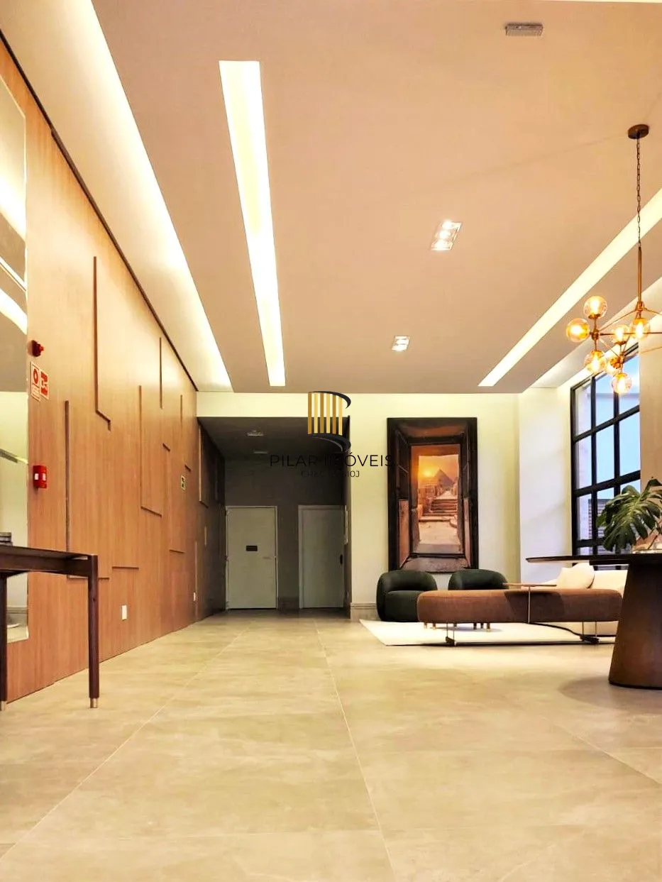 Apartamento 1 dormitório com vaga no Mont´t Serrat