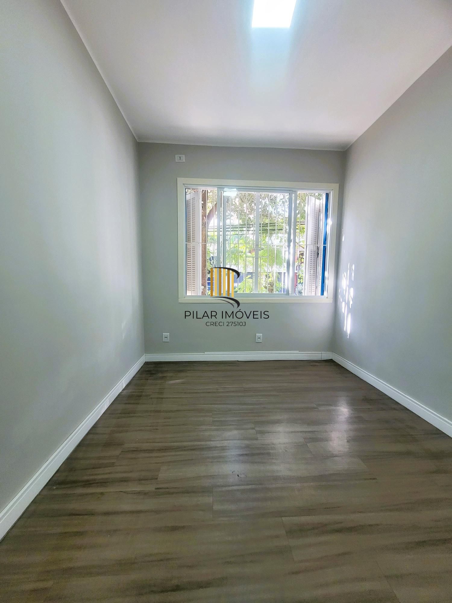 Lindo apartamento 2 dormitórios todo Reformado no Bairro Moinhos.