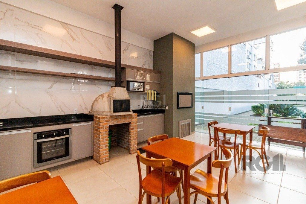 Apartamento 2 Dormitório(s) Bairro Passo da Areia