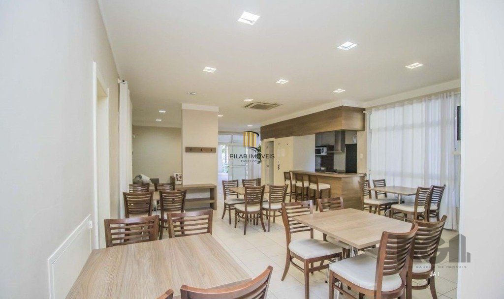 Apartamento 2 dormitórios no bairro Vila Ipiranga