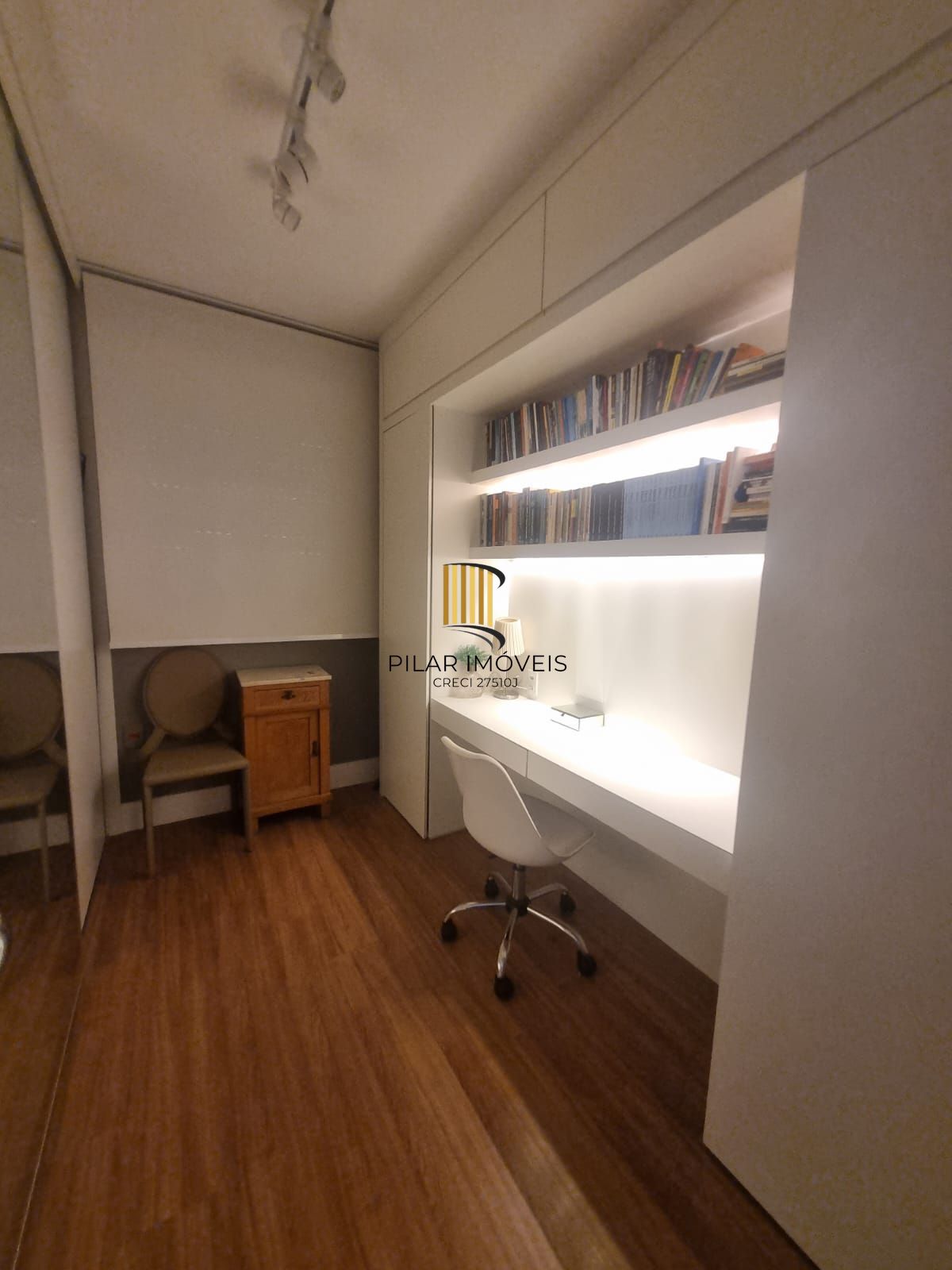 Apartamento para Venda - 56m², 2 dormitórios, sendo 1 suites, 1 vaga - Jardim Itu Sabará