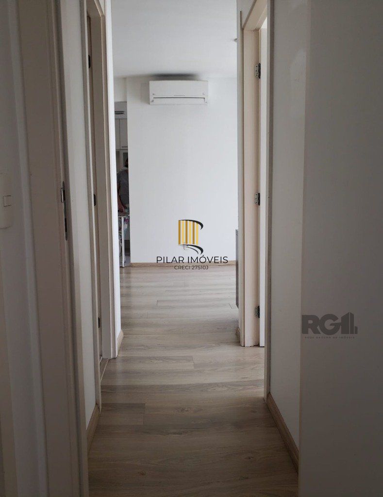 Apartamento 2 dormitórios no bairro Vila Ipiranga