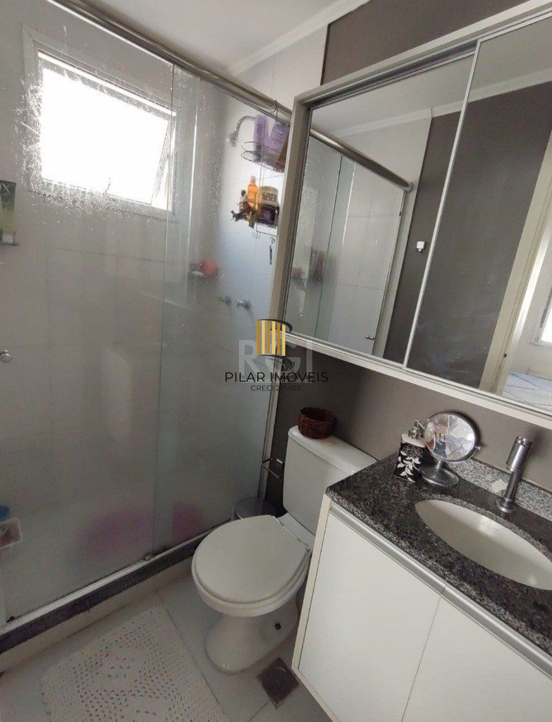 Apartamento para Venda - 67.03m², 3 dormitórios, sendo 1 suites, 1 vaga - Humaitá