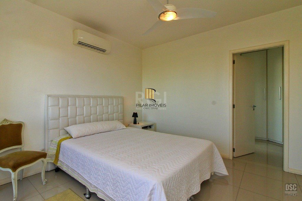 Cobertura 3 dormitórios no bairro Petrópolis