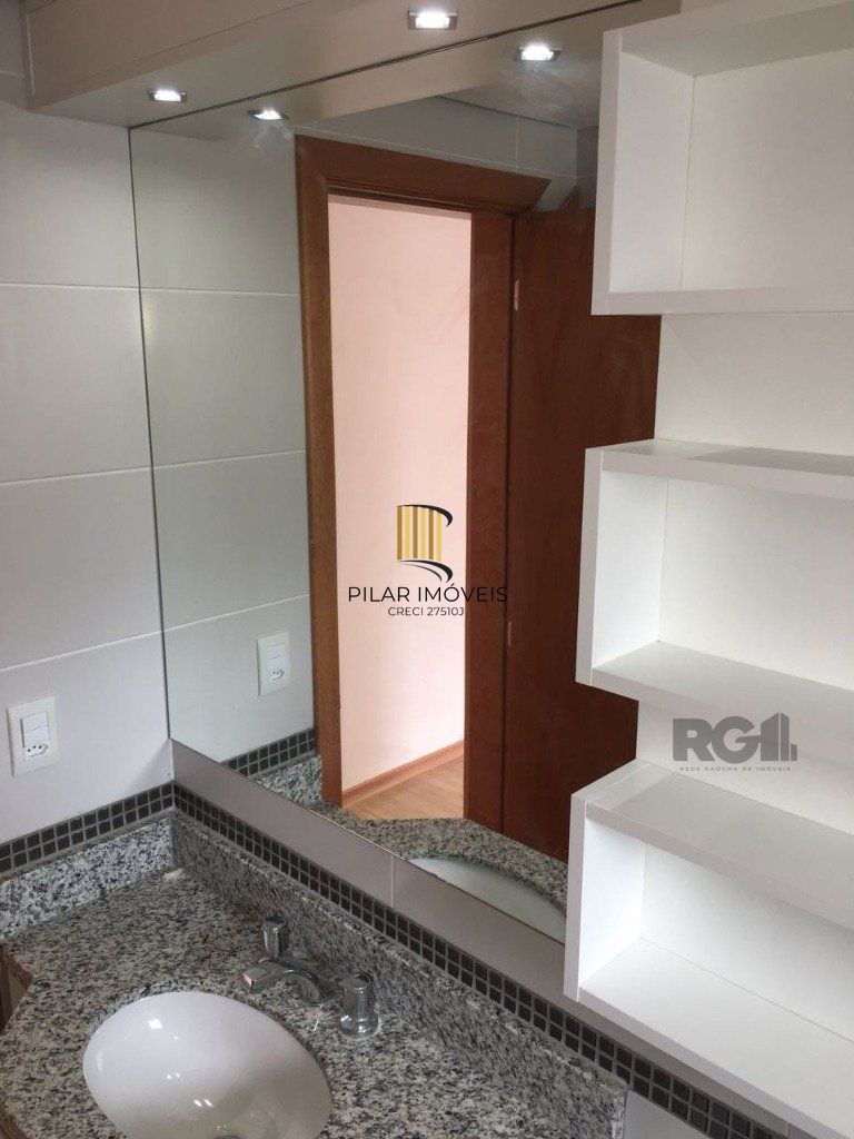 Apartamento 2 Dormitório(s) Bairro Passo da Areia