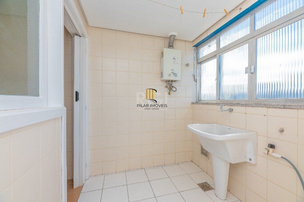 Apartamento para Venda - 71m², 2 dormitórios, 2 vagas - Teresópolis