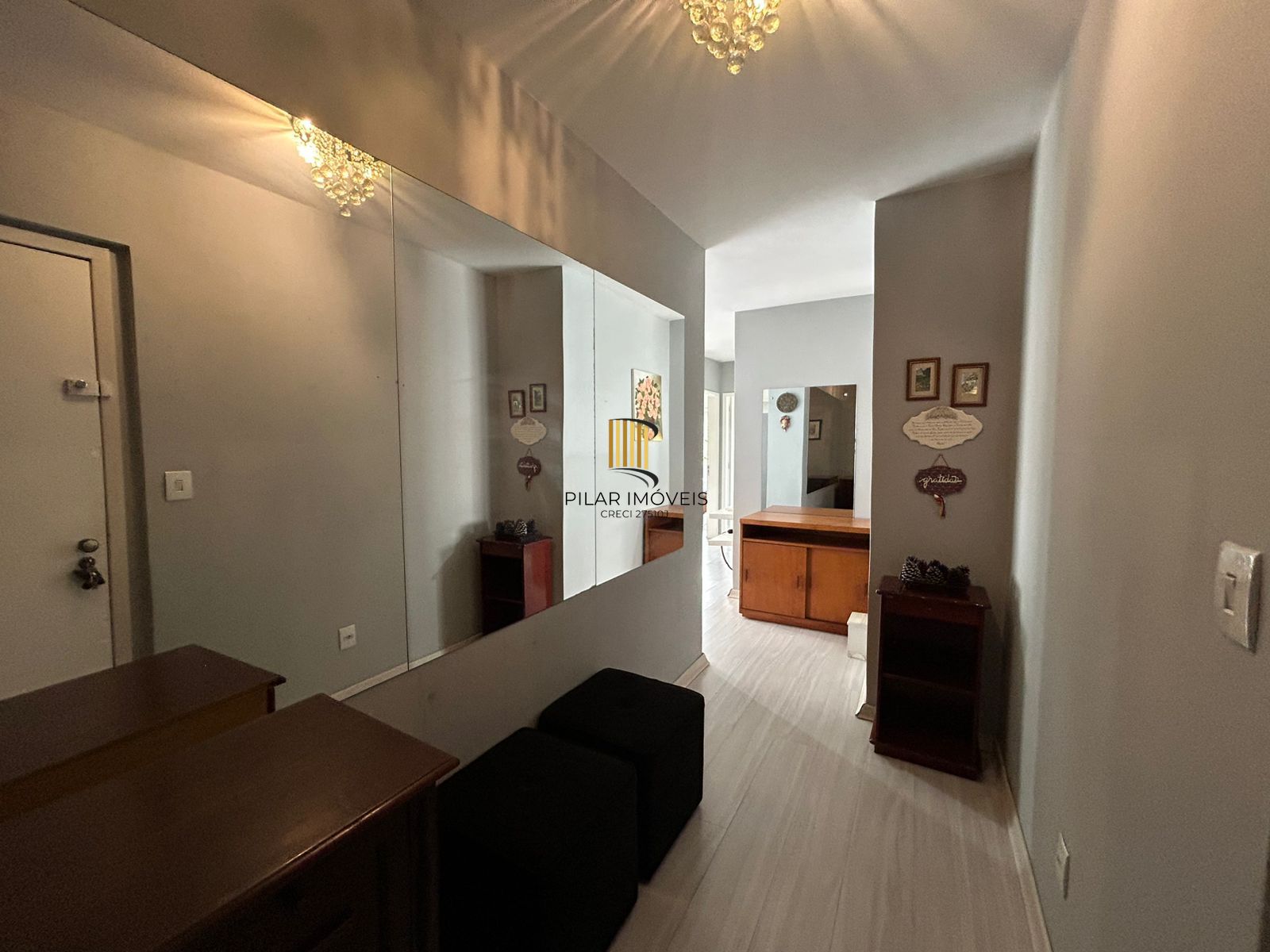 Excelente apartamento semi mobiliado no Bairro Jardim Planalto