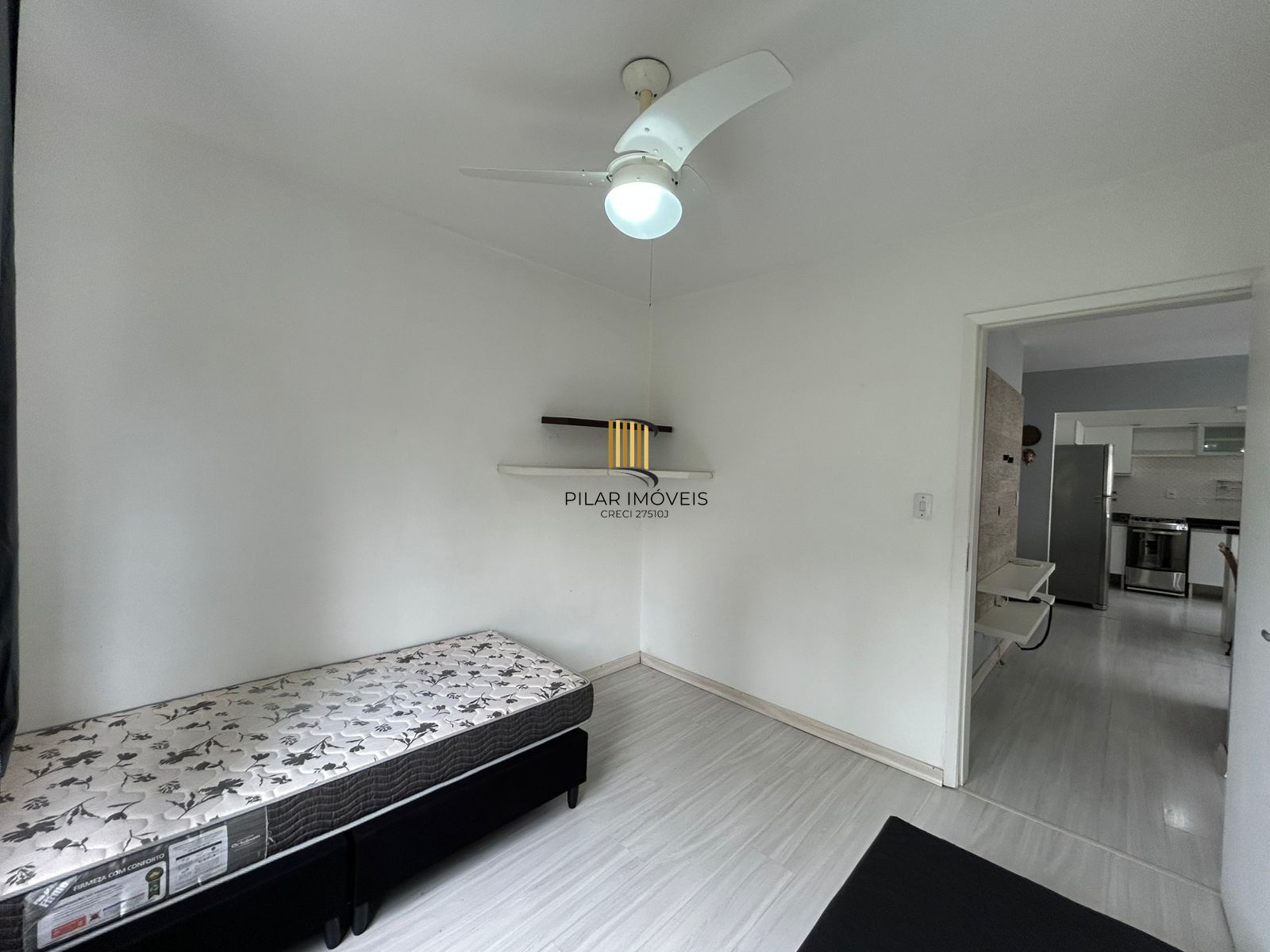 Excelente apartamento semi mobiliado no Bairro Jardim Planalto