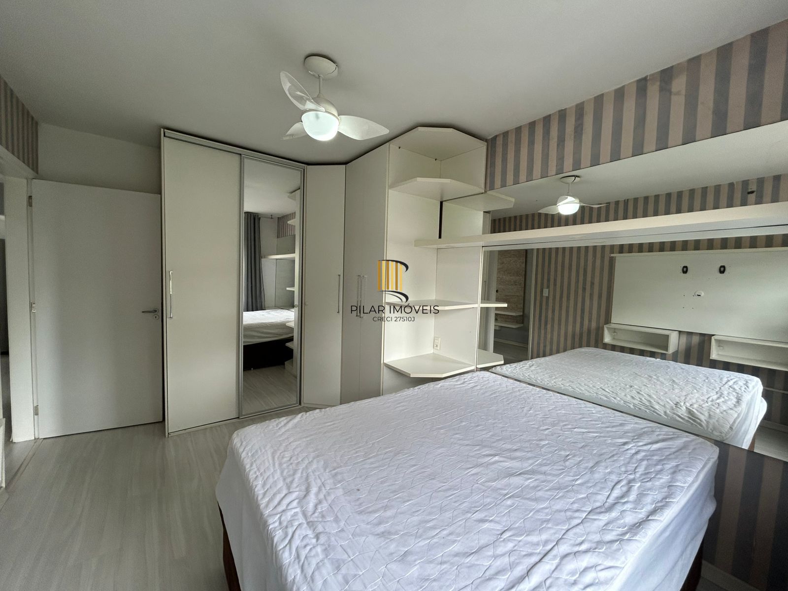 Excelente apartamento semi mobiliado no Bairro Jardim Planalto