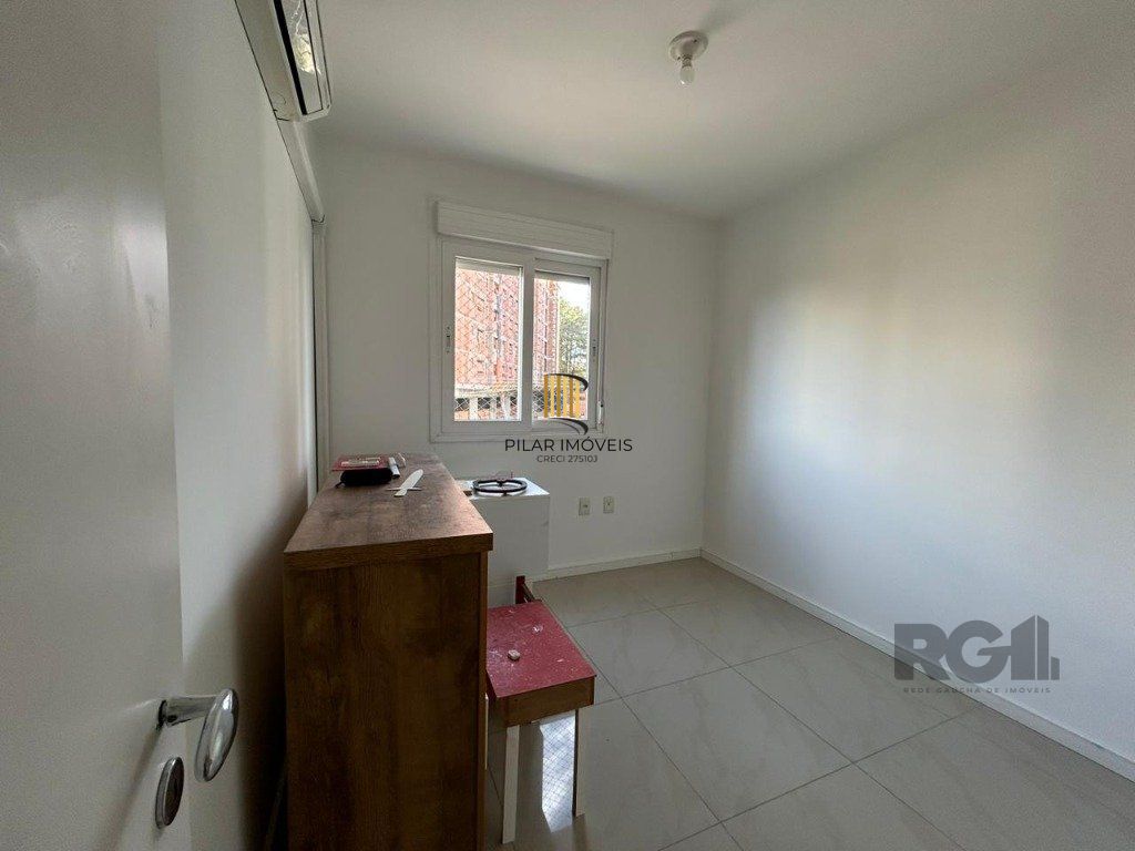 3 quartos (1 suíte), churrasqueira, sacada e 1 vaga. Infra completa.