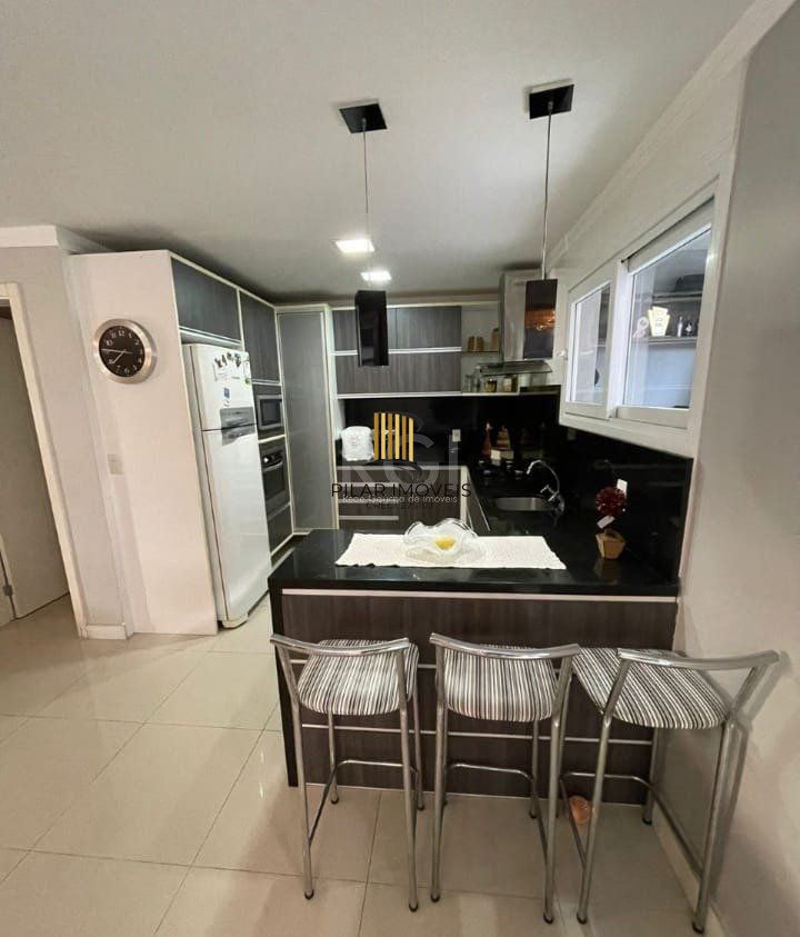 Casa Condominio para Venda - 144m², 3 dormitórios, sendo 3 suites, 4 vagas