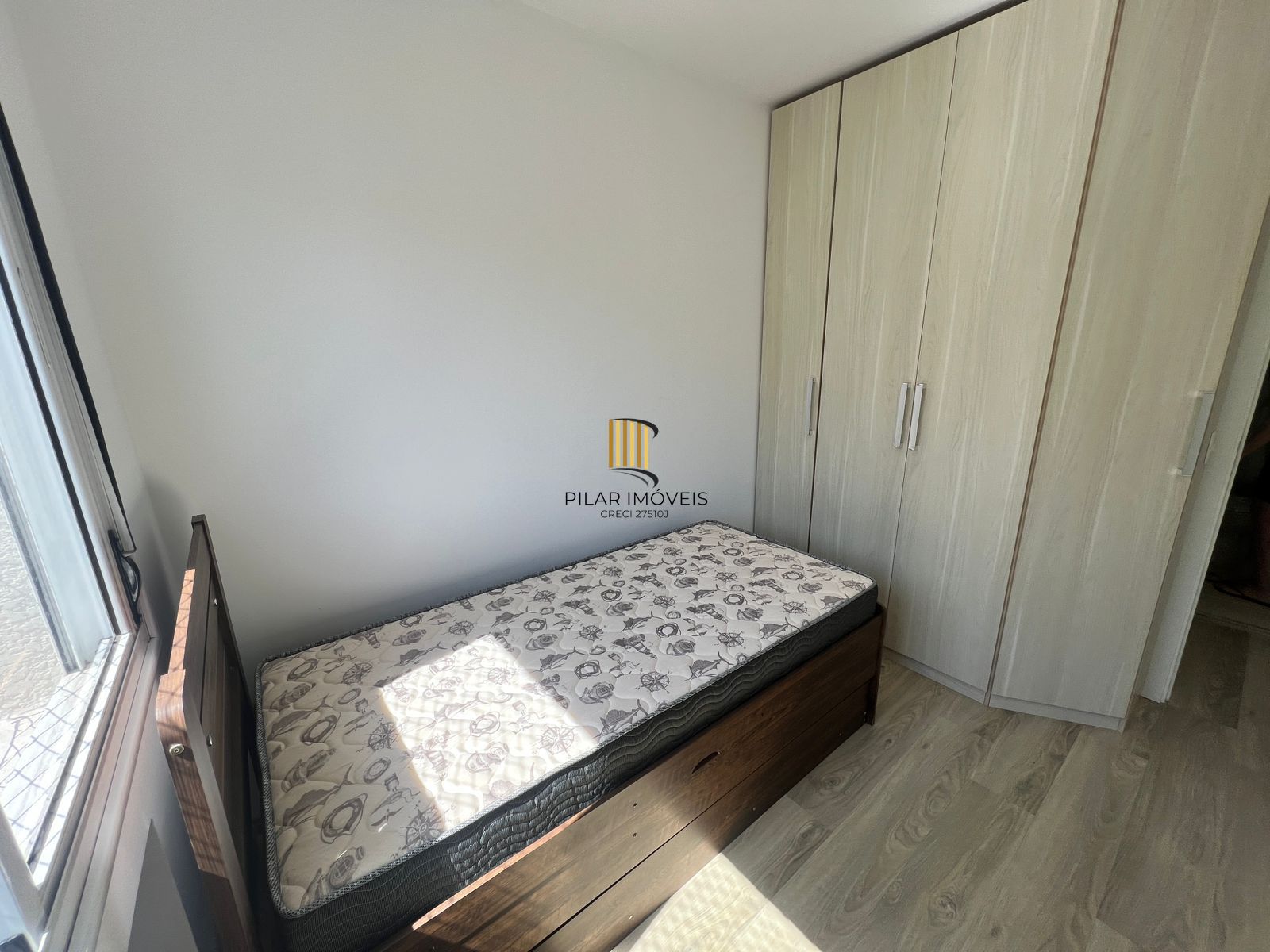 Apartamento 2 Dormitórios semi mobiliado