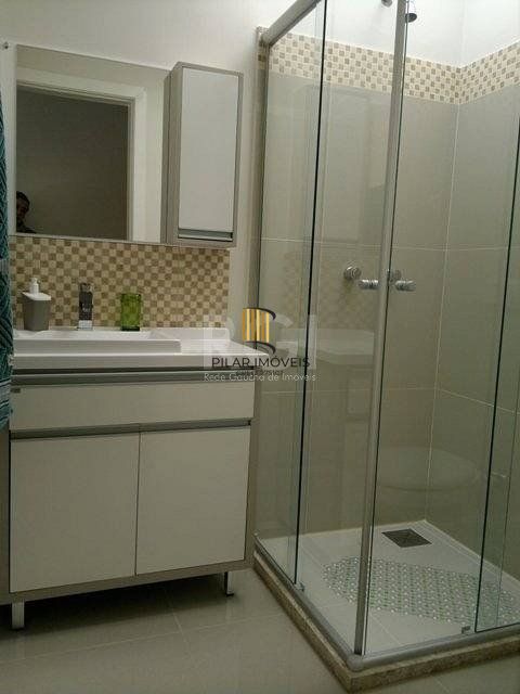 Casa Condominio para Venda - 380m², 3 dormitórios, sendo 3 suítes e 3 vagas