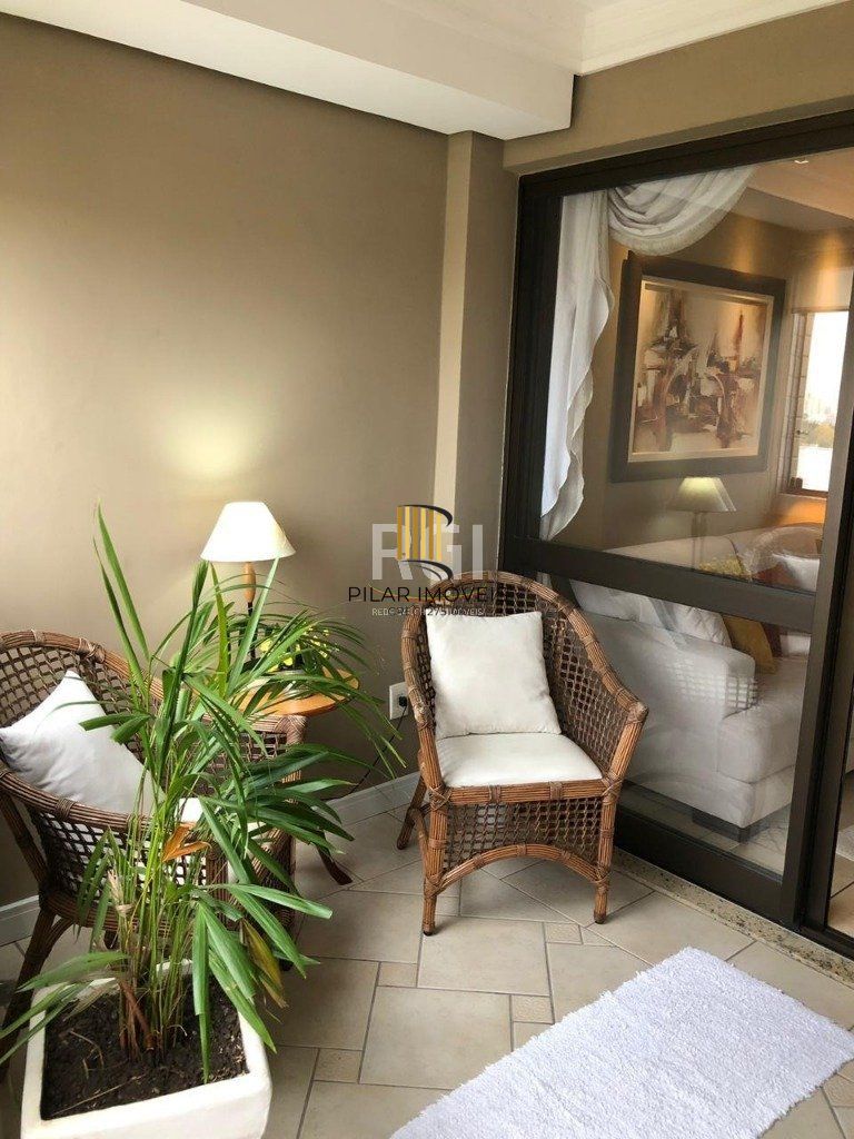 Apartamento para Venda - 101m², 2 dormitórios, 1 suite, 2 vagas - Boa Vista