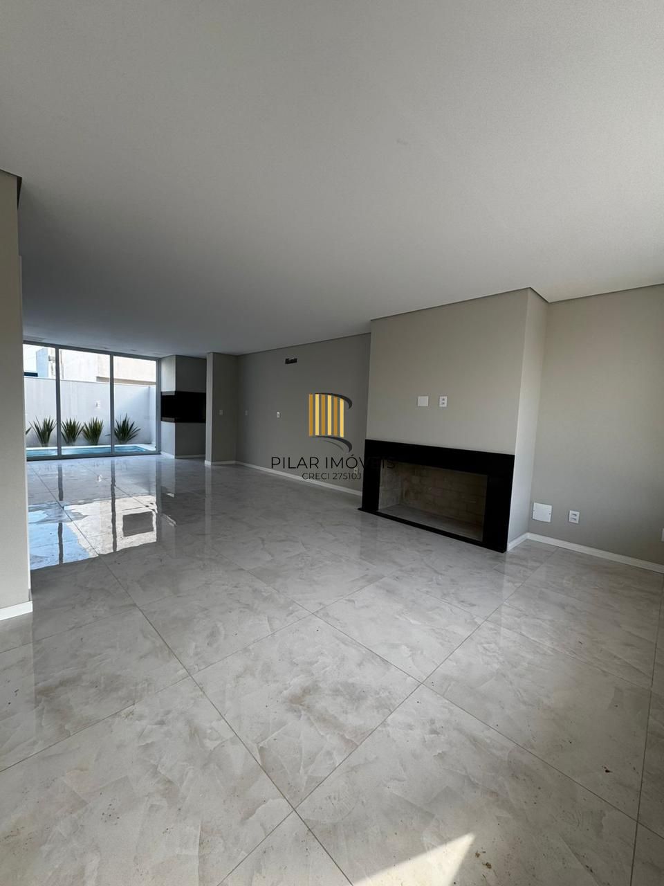 Casa em condomínio fechado - Vale das Cerejeiras