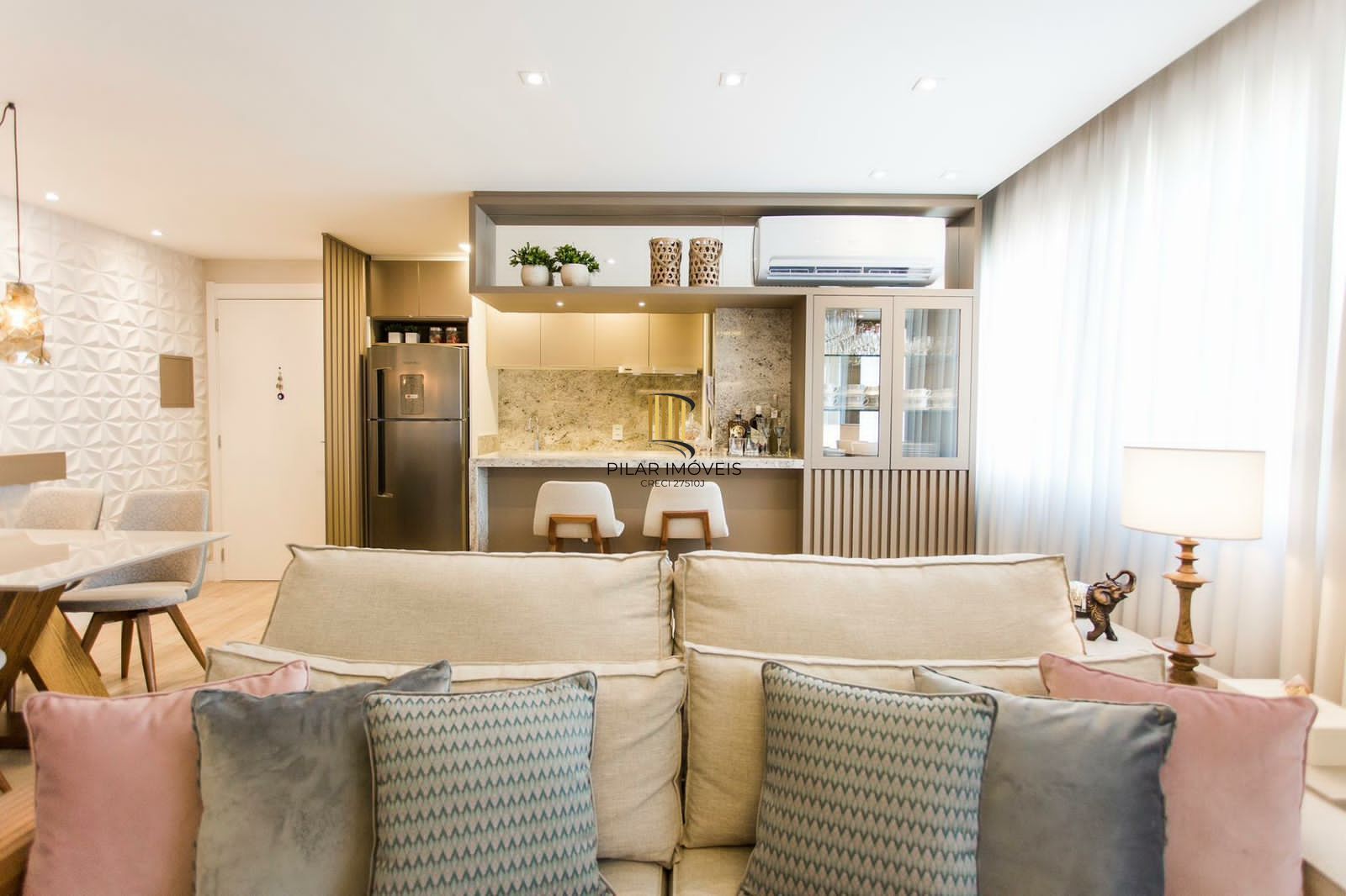 Apartamento 3 dormitórios no bairro Humaitá