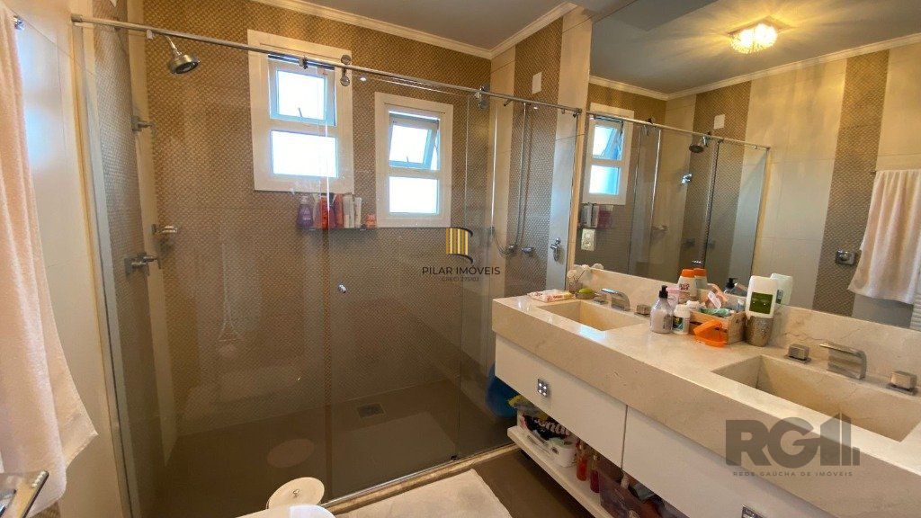 Casa de Condomínio 4 dormitórios no bairro Passo das Pedras