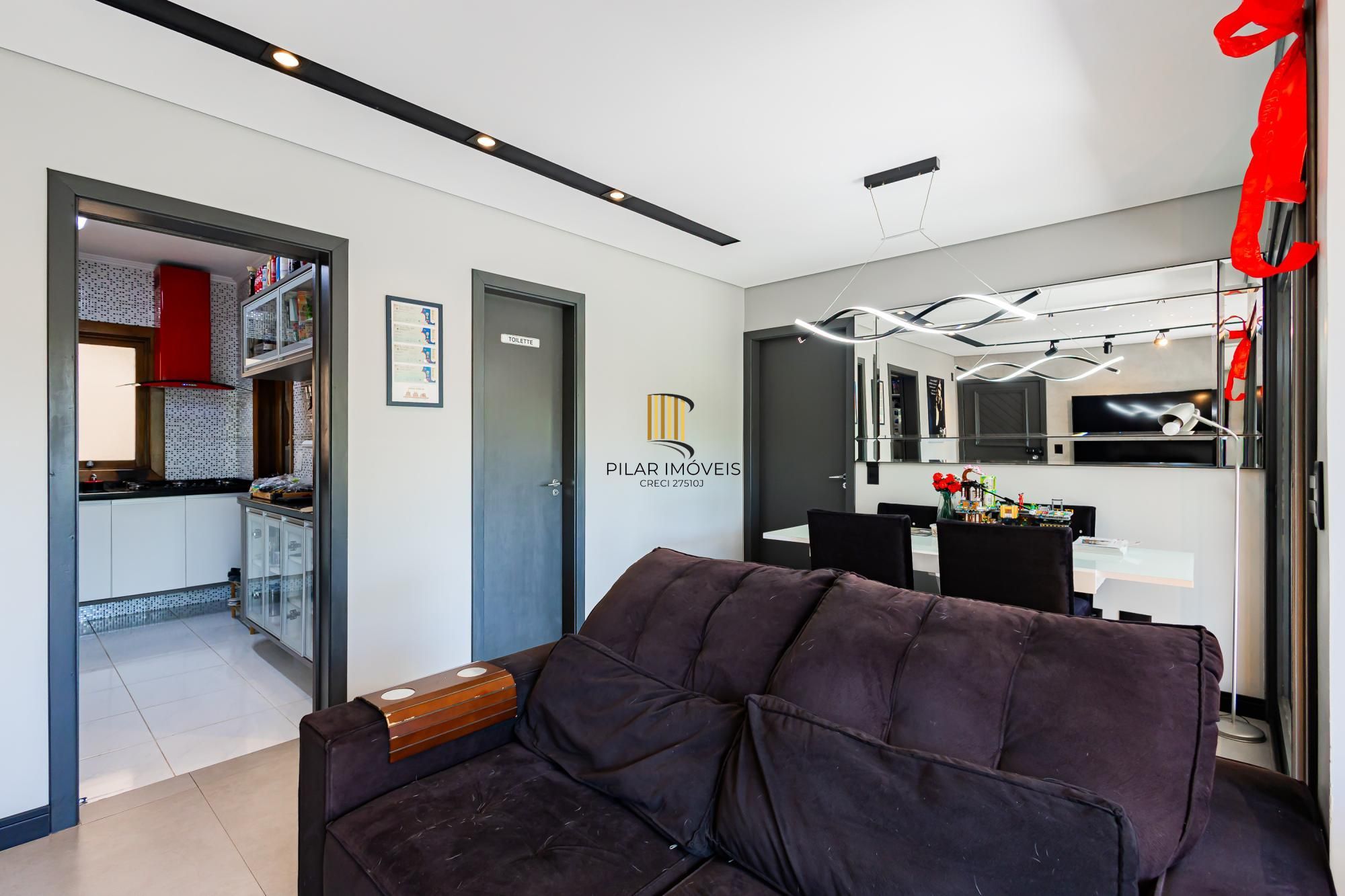 Apartamento com 92 m² no Menino Deus.