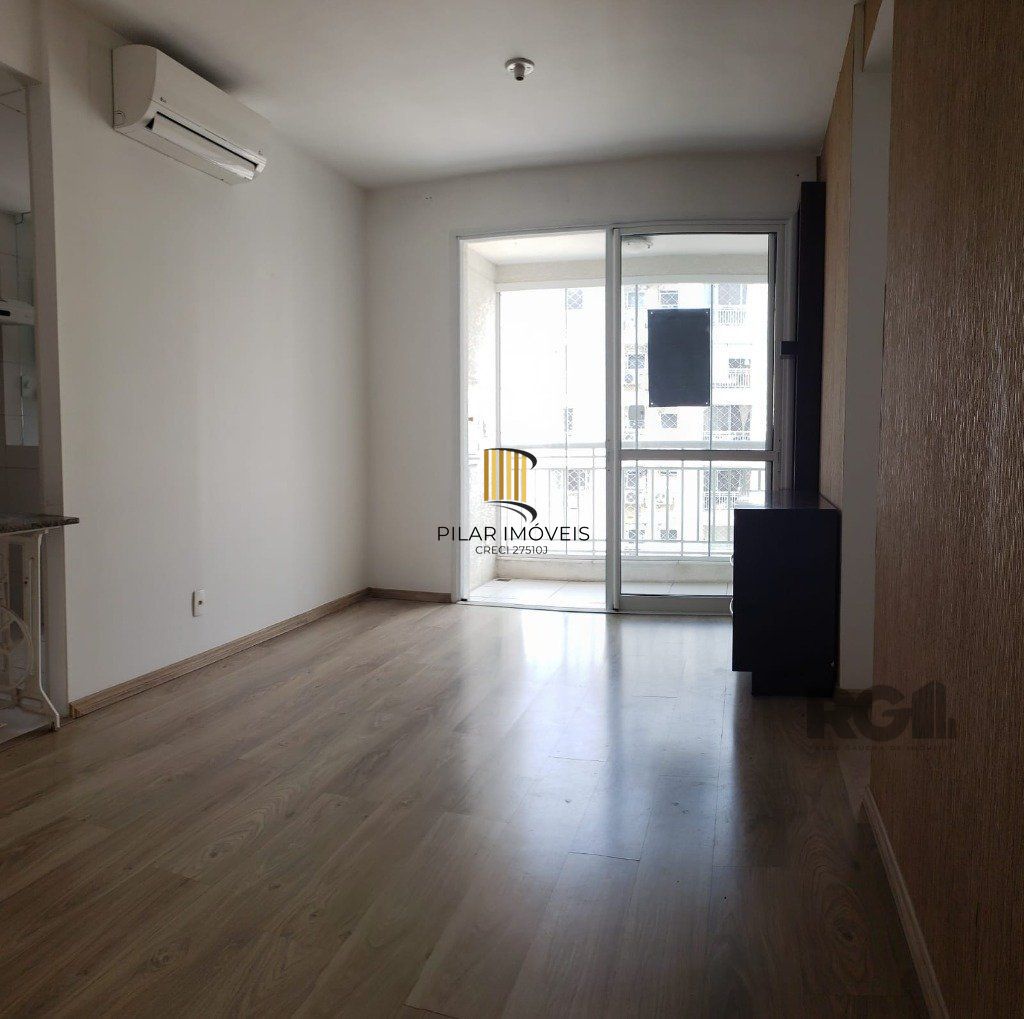 Apartamento 2 dormitórios no bairro Vila Ipiranga