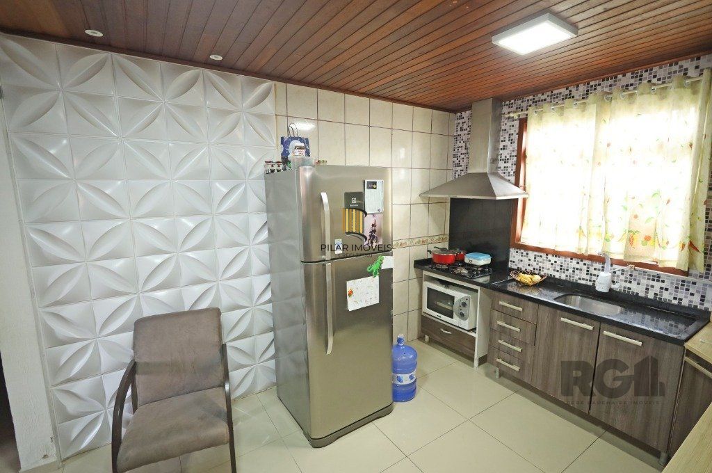 Excelente casa de 65m², toda reformada,  com 2 dormitórios