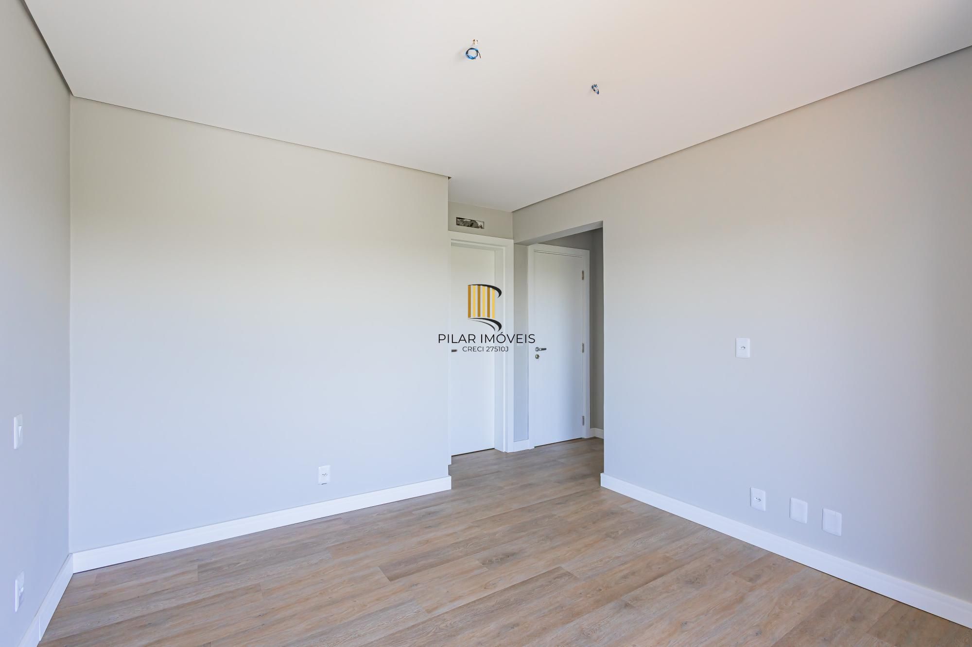 Casa de Condomínio 3 dormitórios no bairro Centro