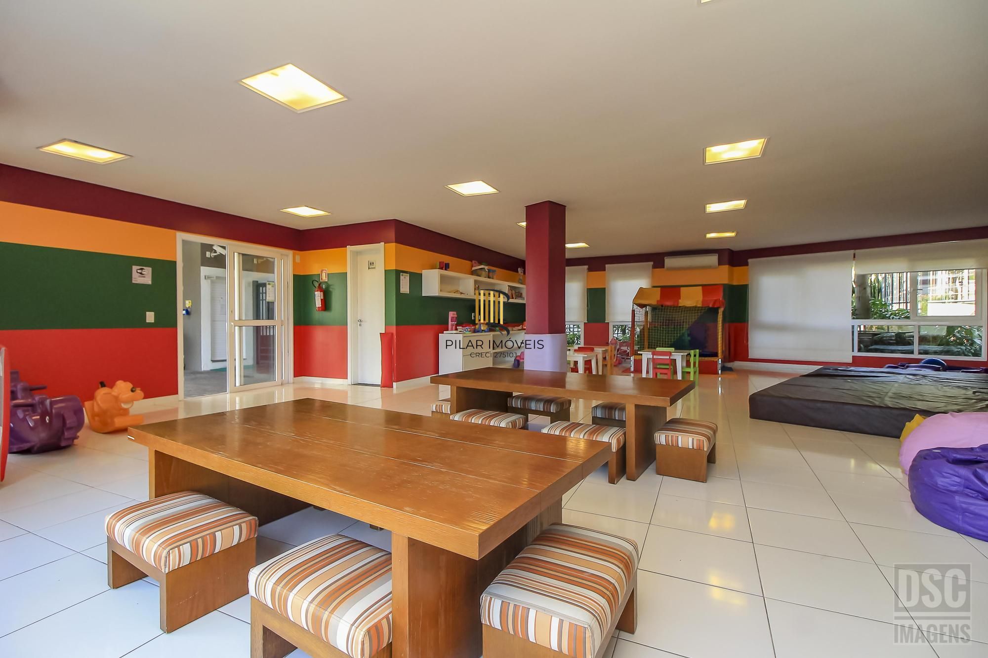 Apartamento garden com pátio gigante. Infra completa, a 5 min do Iguatemi.