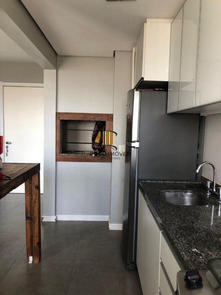Apartamento para Venda - 73m², 2 dormitórios, sendo 1 suíte, churrasqueira e uma linda vista.. Infra estrutura completa de lazer.