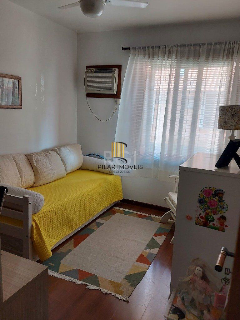 Casa Condominio para Venda - 234m², 3 dormitórios, sendo 1 suites, 2 vagas