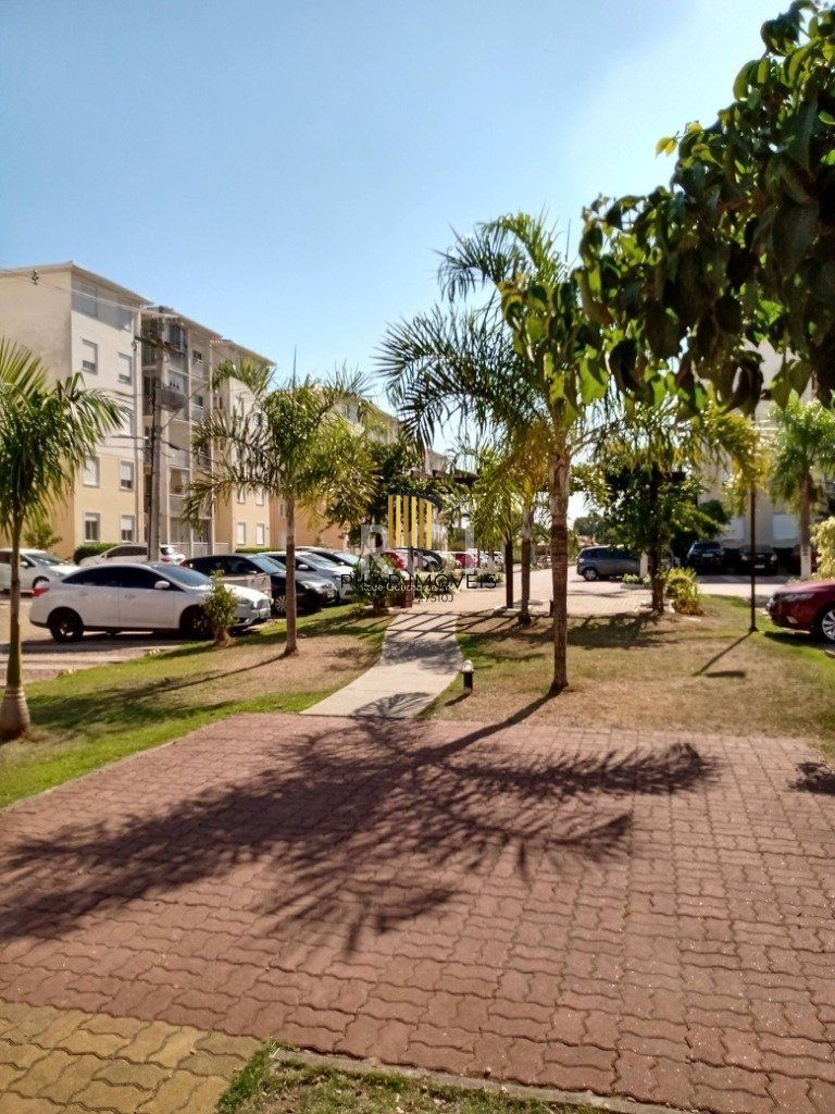 Apartamento para Venda - 67.03m², 3 dormitórios, sendo 1 suites, 1 vaga - Humaitá