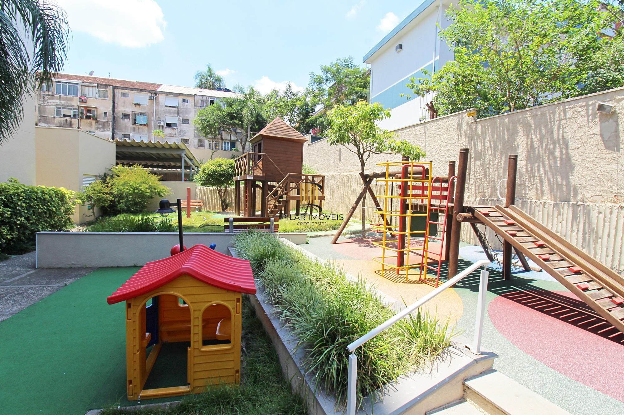 Excelente 2 quartos(suíte), churrasqueira e vaga. Infra completa: Punto Lindóia