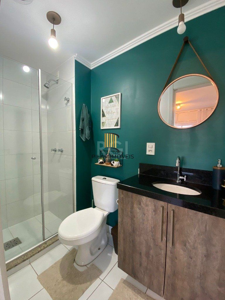 Apartamento para Venda - 65m², 2 dormitórios, sendo 1 suites, 1 vaga - Humaitá