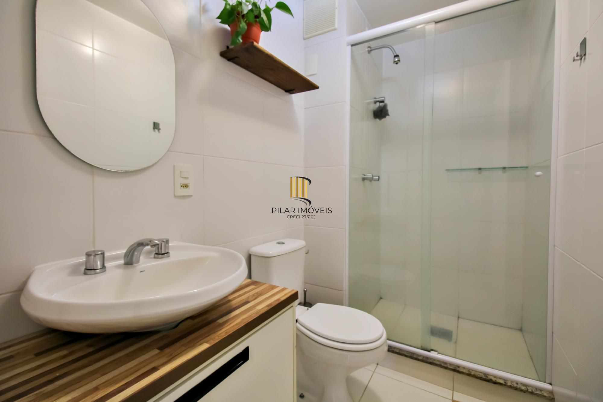 Excelente 2 quartos(suíte), churrasqueira e vaga. Infra completa: Punto Lindóia