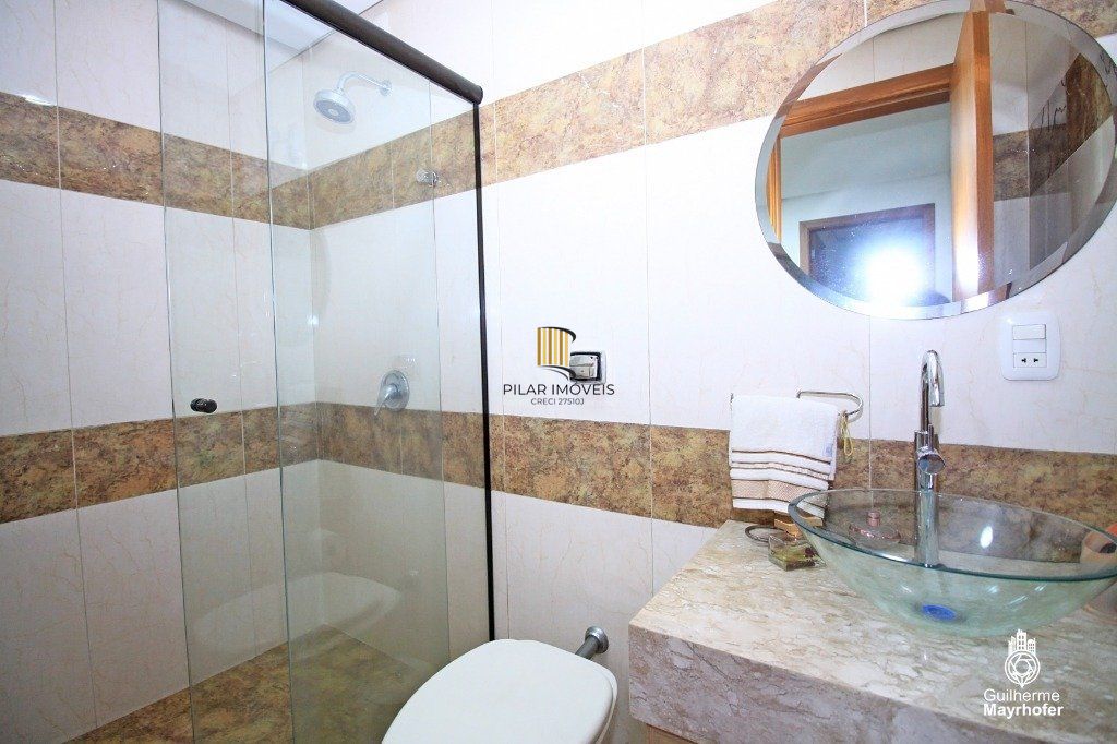 Casa Condominio para Venda - 320m², 3 dormitórios, sendo 2 suites, 3 vagas