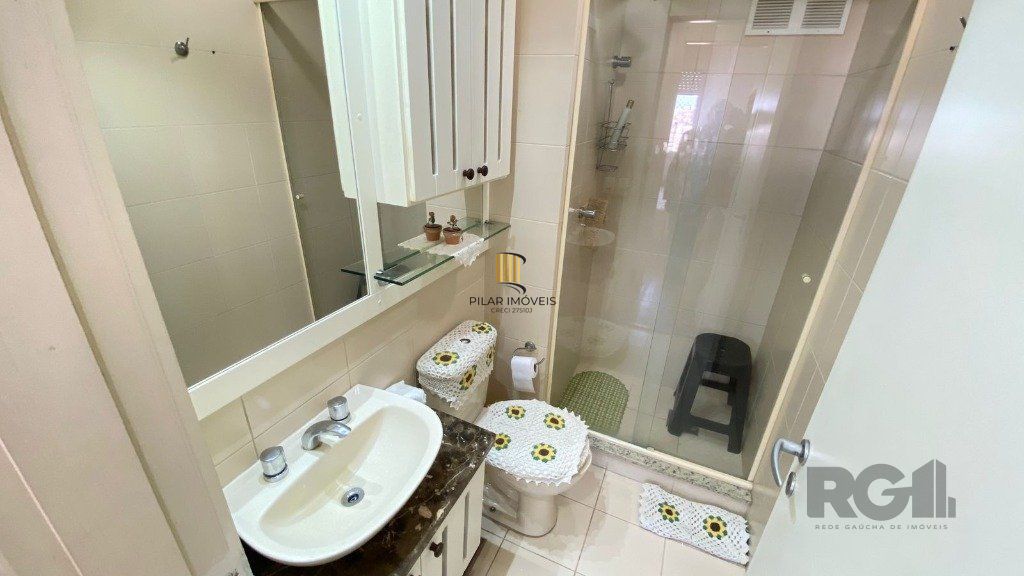 Apartamento 2 dormitórios no bairro Vila Ipiranga