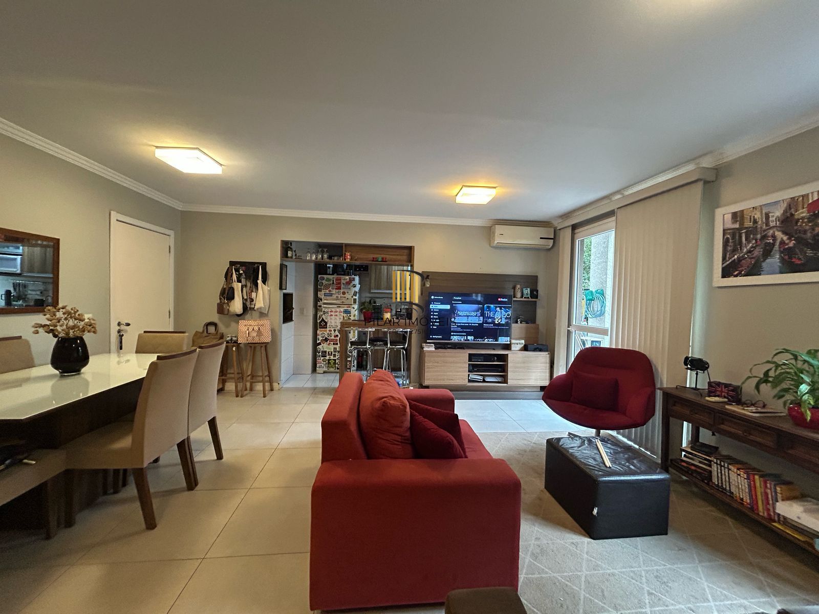Apartamento garden com pátio gigante. Infra completa, a 5 min do Iguatemi.