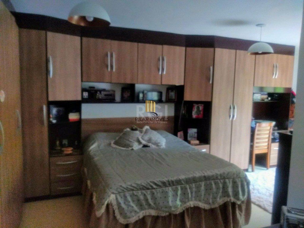 Casa para Venda - 188m², 3 dormitórios, sendo 1 suites, 2 vagas - Ipanema