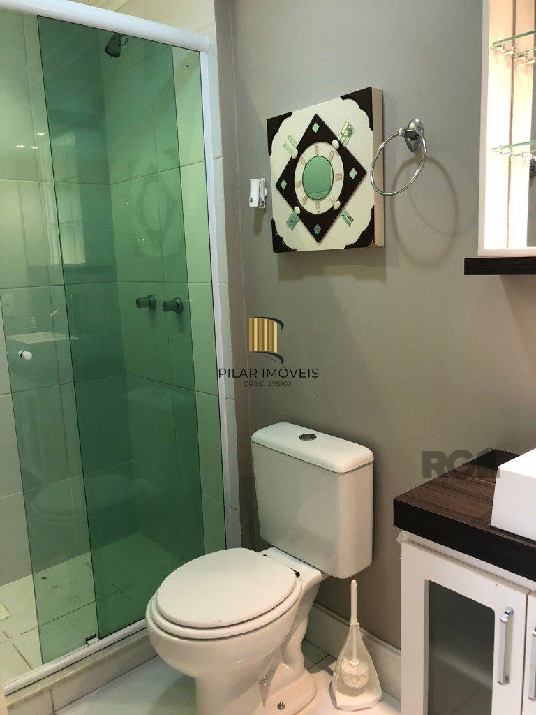 Apartamento com pátio 2 quartos (1 suites) churrasqueira e vaga. Infra completa