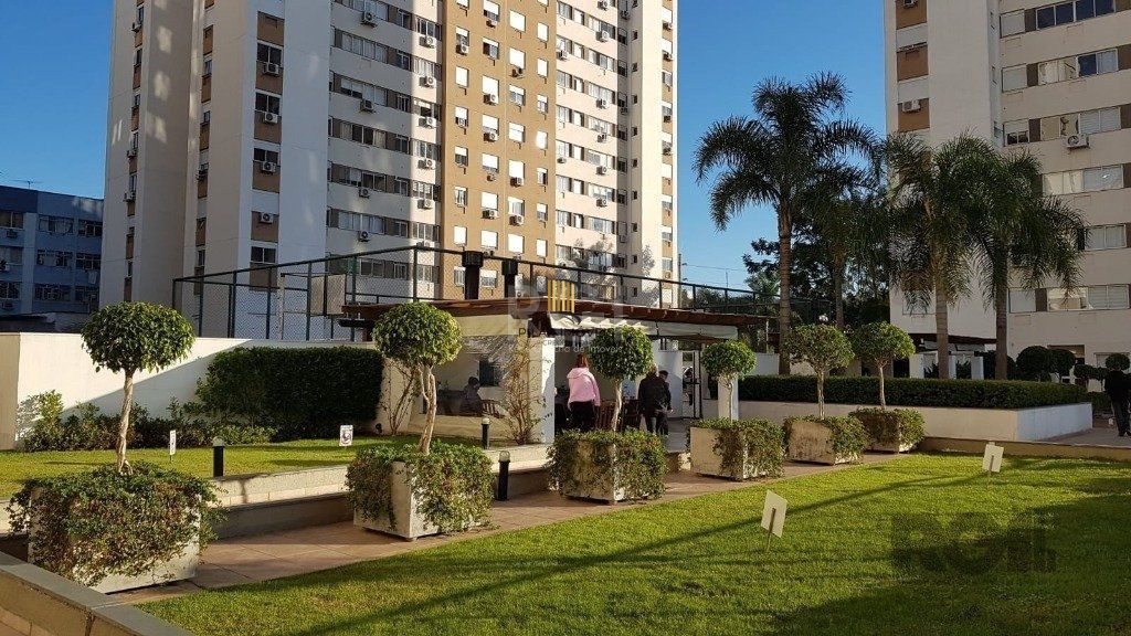 Apartamento para Venda - 54m², 2 dormitórios, 1 vaga - Passo da Areia