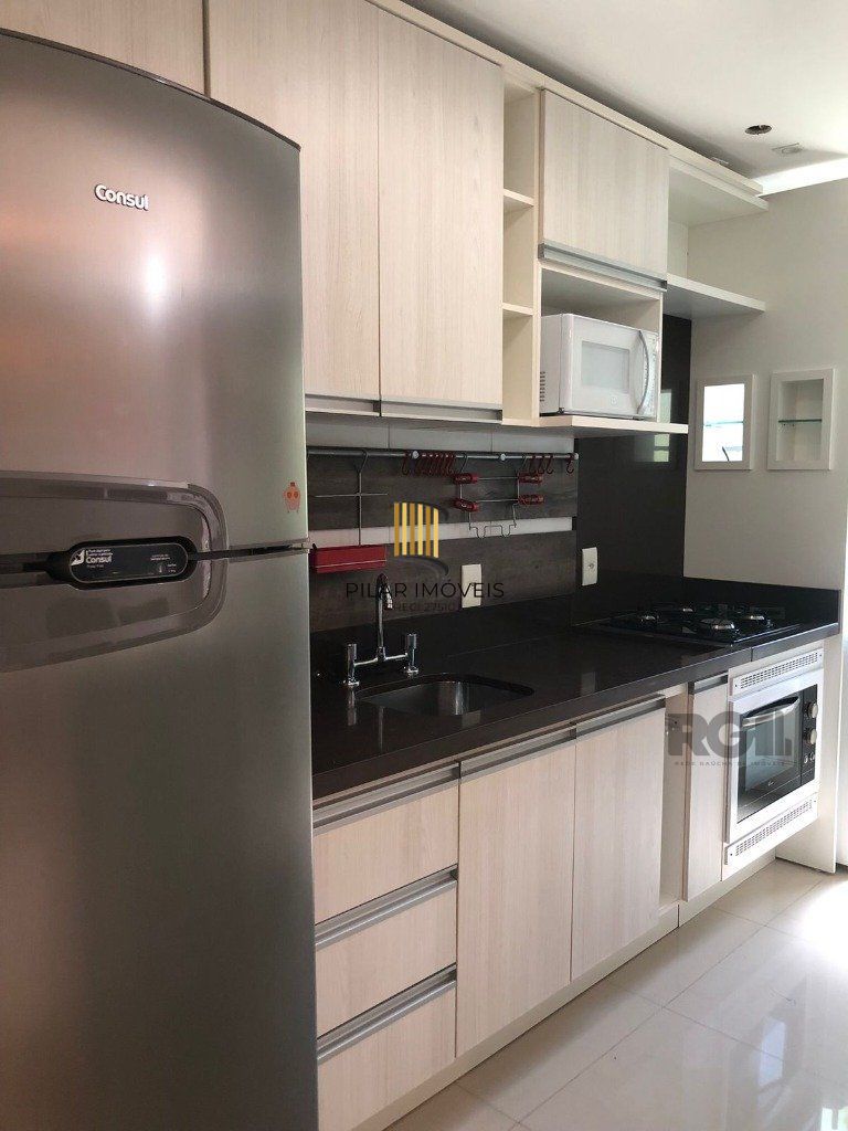 Apartamento com pátio 2 quartos (1 suites) churrasqueira e vaga. Infra completa